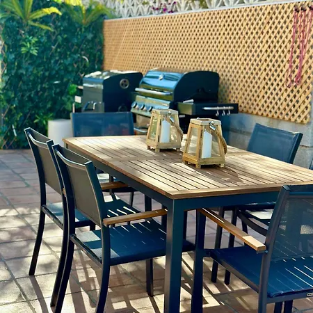 Svim, Walking Distance To The Beach! Marbella